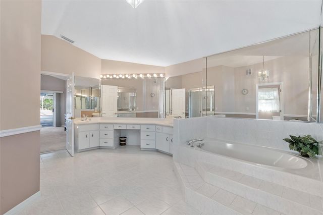 33 MAGNOLIA DRIVE N, Ormond Beach, FL 32174