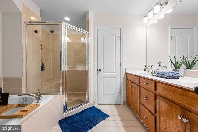 20335 NOTTING HILL, Germantown, MD 20876