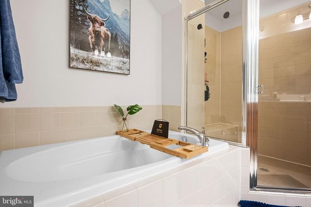 20335 NOTTING HILL, Germantown, MD 20876