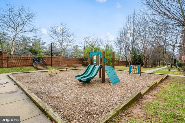 20335 NOTTING HILL, Germantown, MD 20876