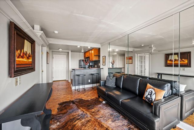 2200 Victory Parkway, Cincinnati, OH 45206