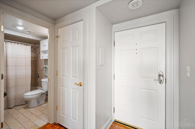 2200 Victory Parkway, Cincinnati, OH 45206