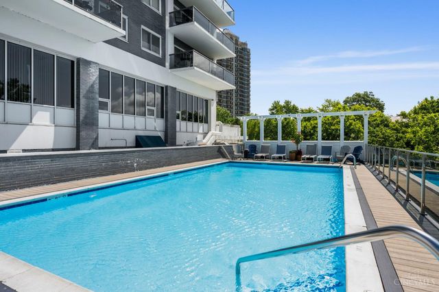 2200 Victory Parkway, Cincinnati, OH 45206
