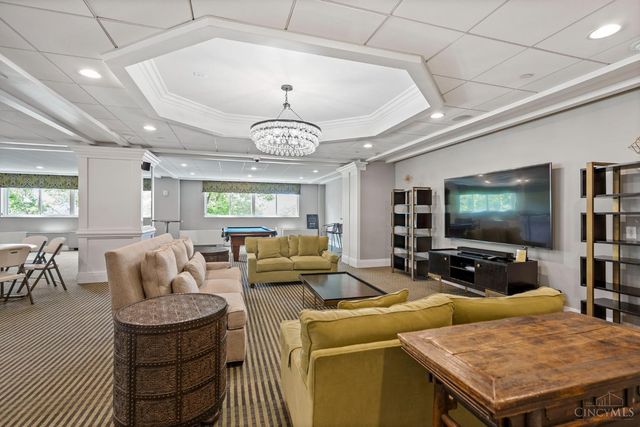 2200 Victory Parkway, Cincinnati, OH 45206