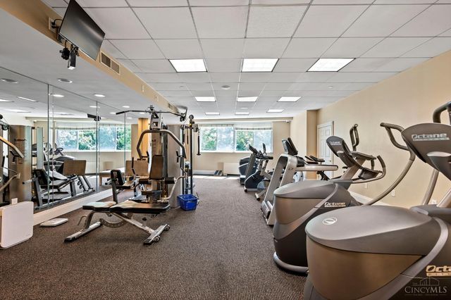 2200 Victory Parkway, Cincinnati, OH 45206