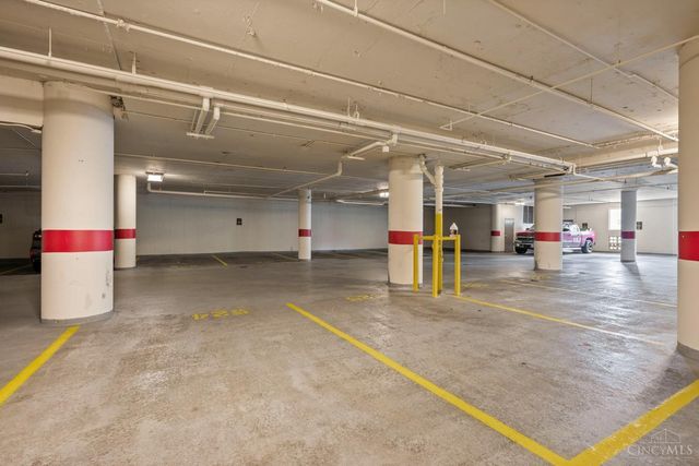 2200 Victory Parkway, Cincinnati, OH 45206