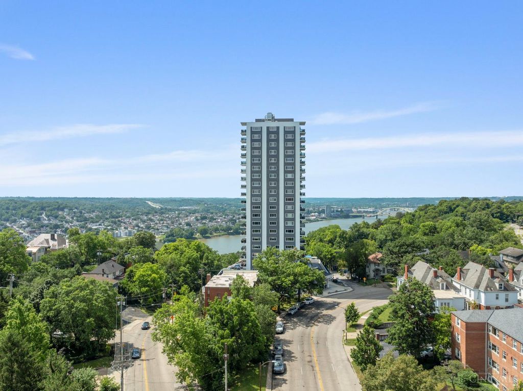 2200 Victory Parkway, Cincinnati, OH 45206