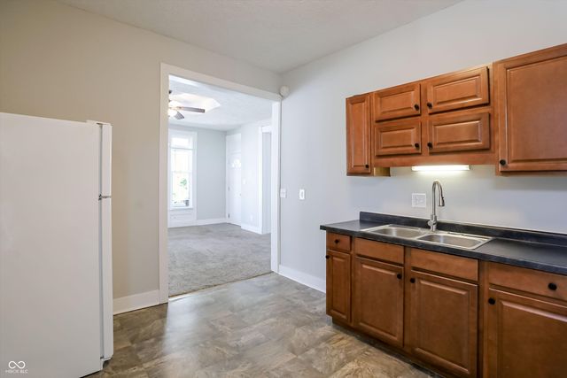303 W Jefferson Street, Franklin, IN 46131