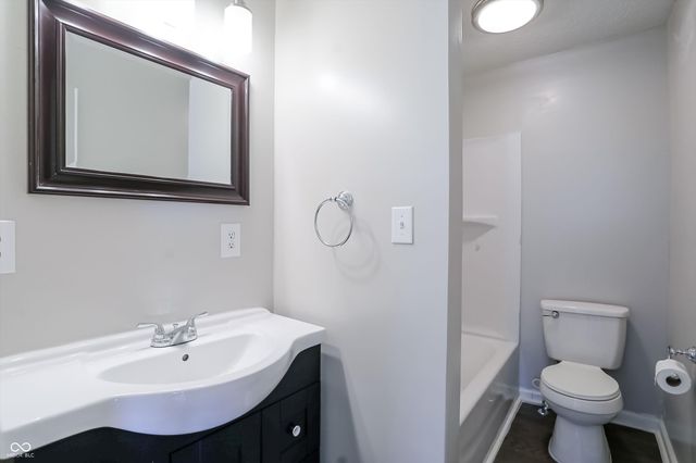 303 W Jefferson Street, Franklin, IN 46131