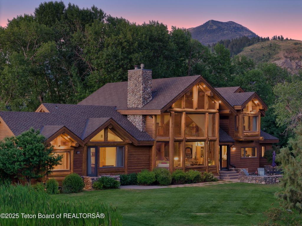 169 RAVEN RD, Irwin, ID 83428