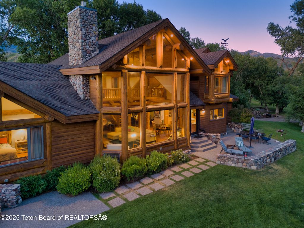 169 RAVEN RD, Irwin, ID 83428 photo 2