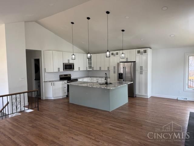 2559 Concordgreen Drive, Cincinnati, OH 45244