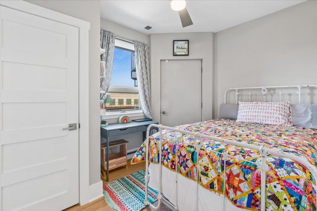 26 E 14th Place 5W, Chicago, IL 60605