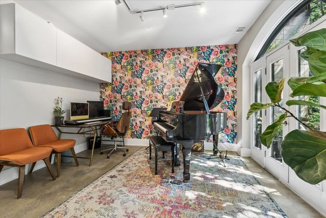 26 E 14th Place 5W, Chicago, IL 60605