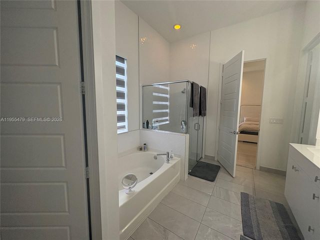 15062 SW 177th Ter, Miami, FL 33187