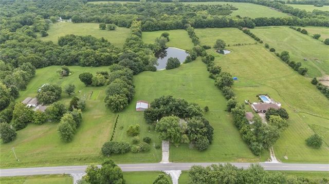 15911 S State Route KK Highway, Pleasant Hill, MO 64080