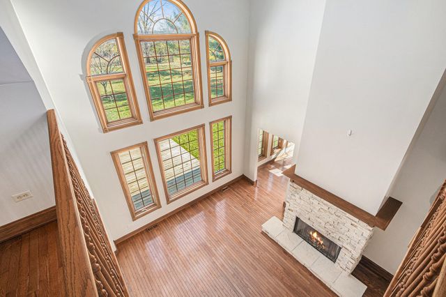 10735 Sherman Street, Crown Point, IN 46307