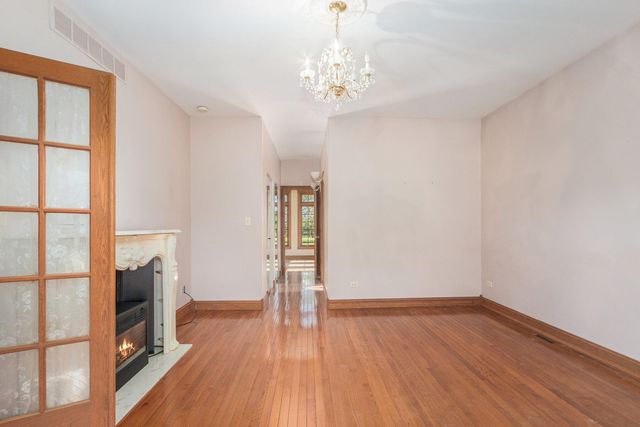 10735 Sherman Street, Crown Point, IN 46307