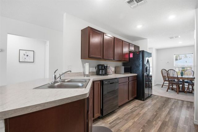 8 POST OAK LANE, Palm Coast, FL 32164