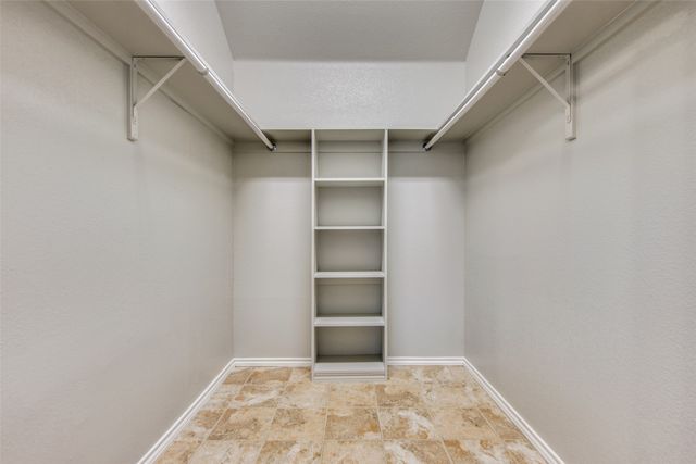 1913 Piney Creek Boulevard, Denton, TX 76205