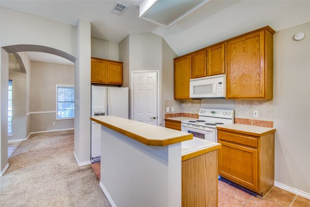 1913 Piney Creek Boulevard, Denton, TX 76205