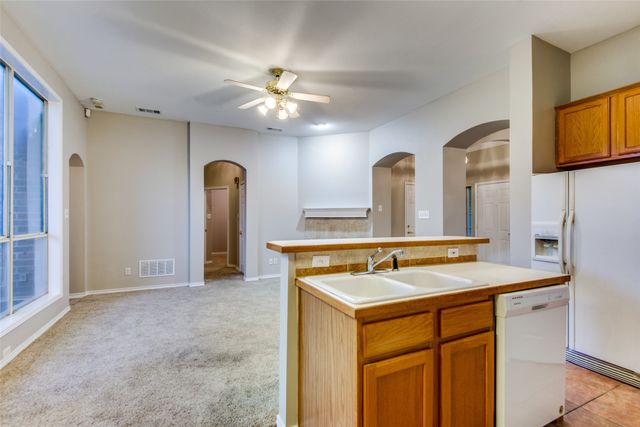 1913 Piney Creek Boulevard, Denton, TX 76205