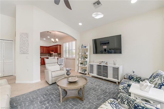 3080 Meandering WAY 201, Fort Myers, FL 33905