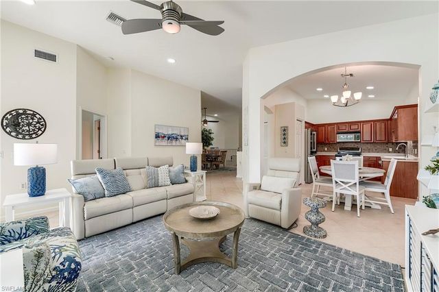 3080 Meandering WAY 201, Fort Myers, FL 33905