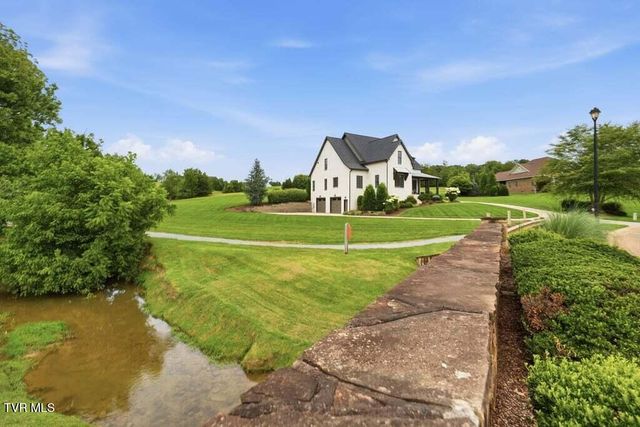 123 North Forest Lane, Blountville, TN 37617