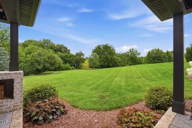 123 North Forest Lane, Blountville, TN 37617