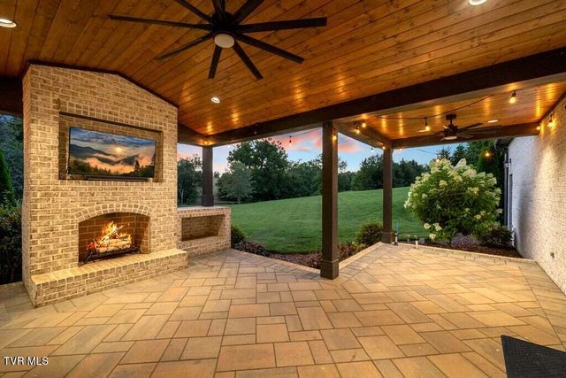 123 North Forest Lane, Blountville, TN 37617