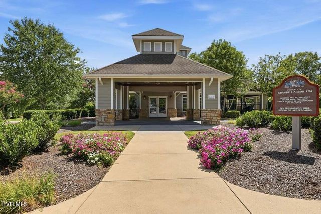 123 North Forest Lane, Blountville, TN 37617