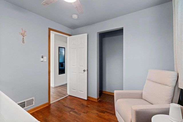 1420 N CHARLOTTE STREET, Appleton, WI 54911