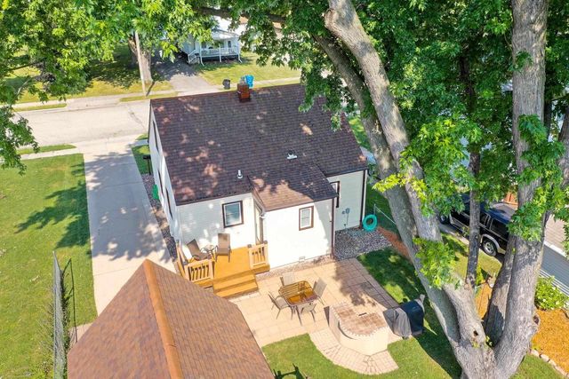 1420 N CHARLOTTE STREET, Appleton, WI 54911