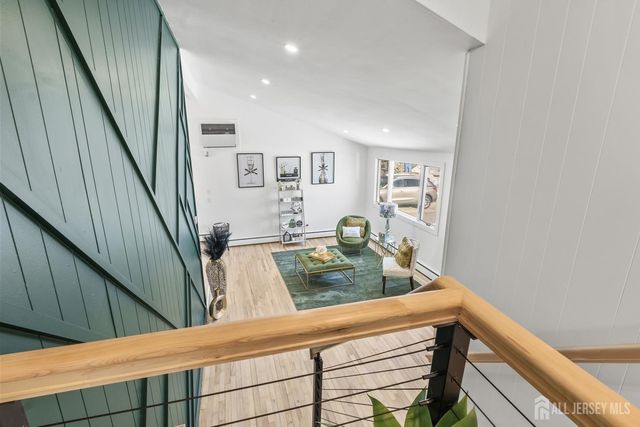 37 Albert Drive, Sayreville, NJ 08872