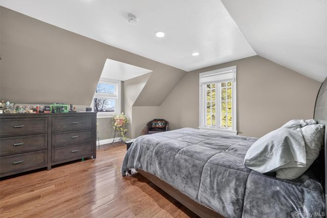 15 Prospect Avenue, Ossining, NY 10562