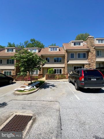 326 BRIGADE CT, Chesterbrook, PA 19087