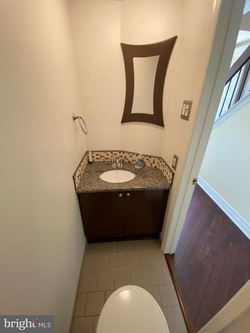 326 BRIGADE CT, Chesterbrook, PA 19087