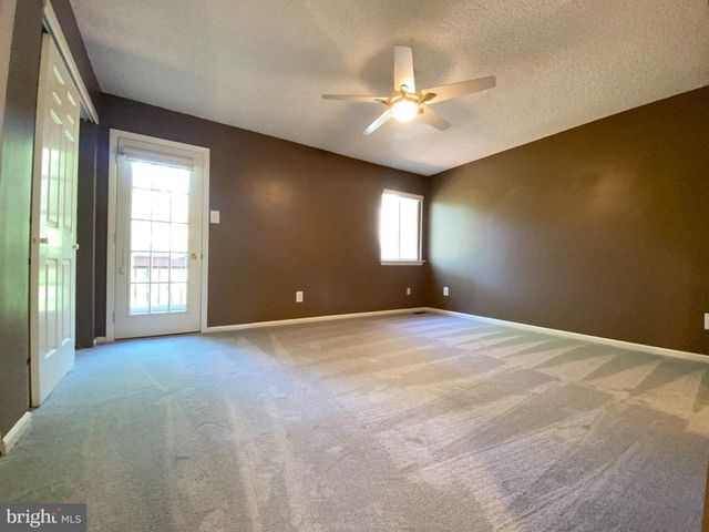 326 BRIGADE CT, Chesterbrook, PA 19087