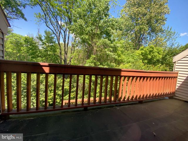 326 BRIGADE CT, Chesterbrook, PA 19087