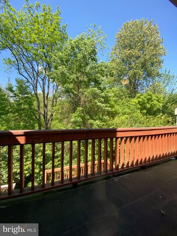 326 BRIGADE CT, Chesterbrook, PA 19087