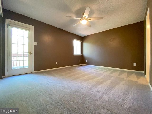 326 BRIGADE CT, Chesterbrook, PA 19087