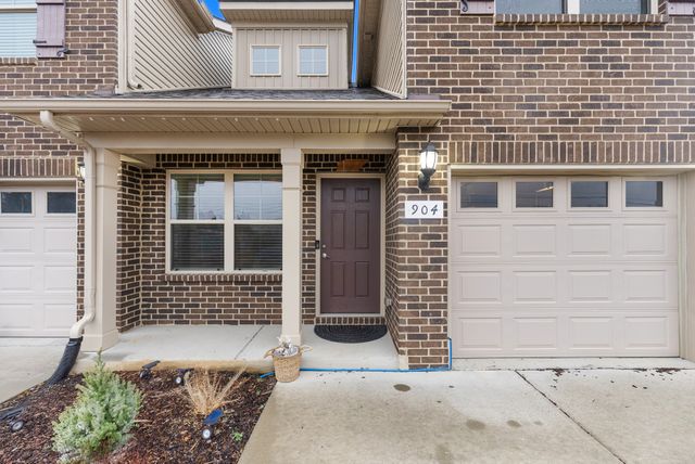 904 Harold Lee Dr, Smyrna, TN 37167