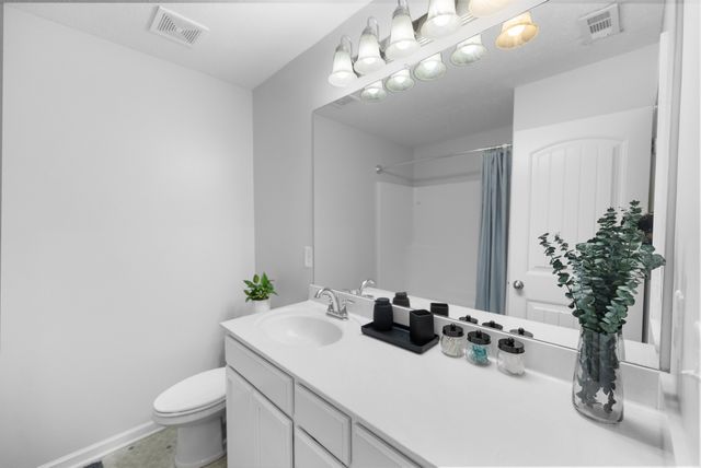 904 Harold Lee Dr, Smyrna, TN 37167