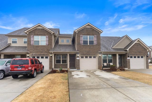 904 Harold Lee Dr, Smyrna, TN 37167