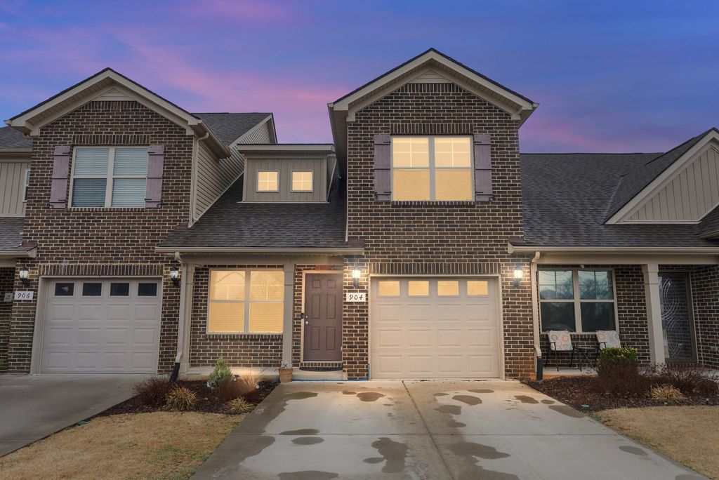 904 Harold Lee Dr, Smyrna, TN 37167
