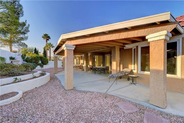 8805 Smokey Drive, Las Vegas, NV 89134