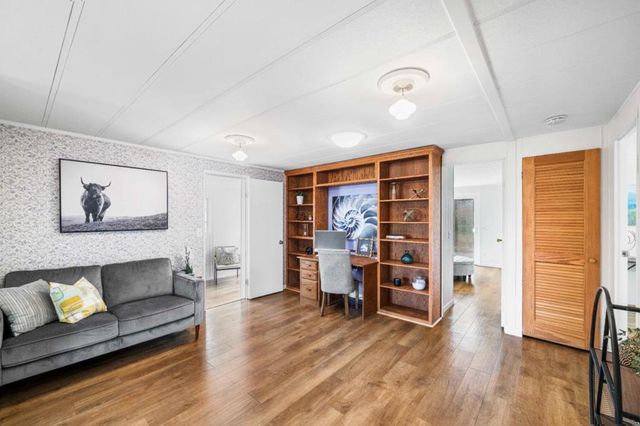 106 Ocean View, Half Moon Bay, CA 94019