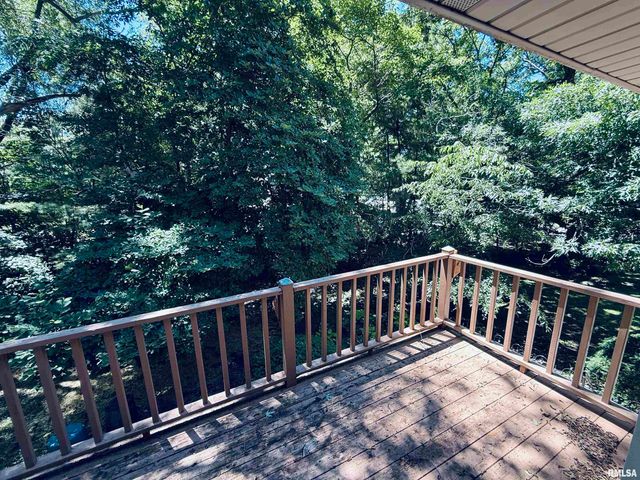 1533 HICKORY POINT Road, Metamora, IL 61548