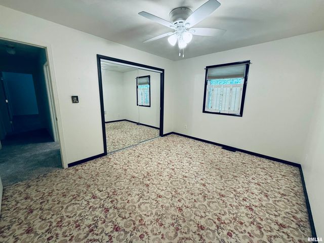 1533 HICKORY POINT Road, Metamora, IL 61548